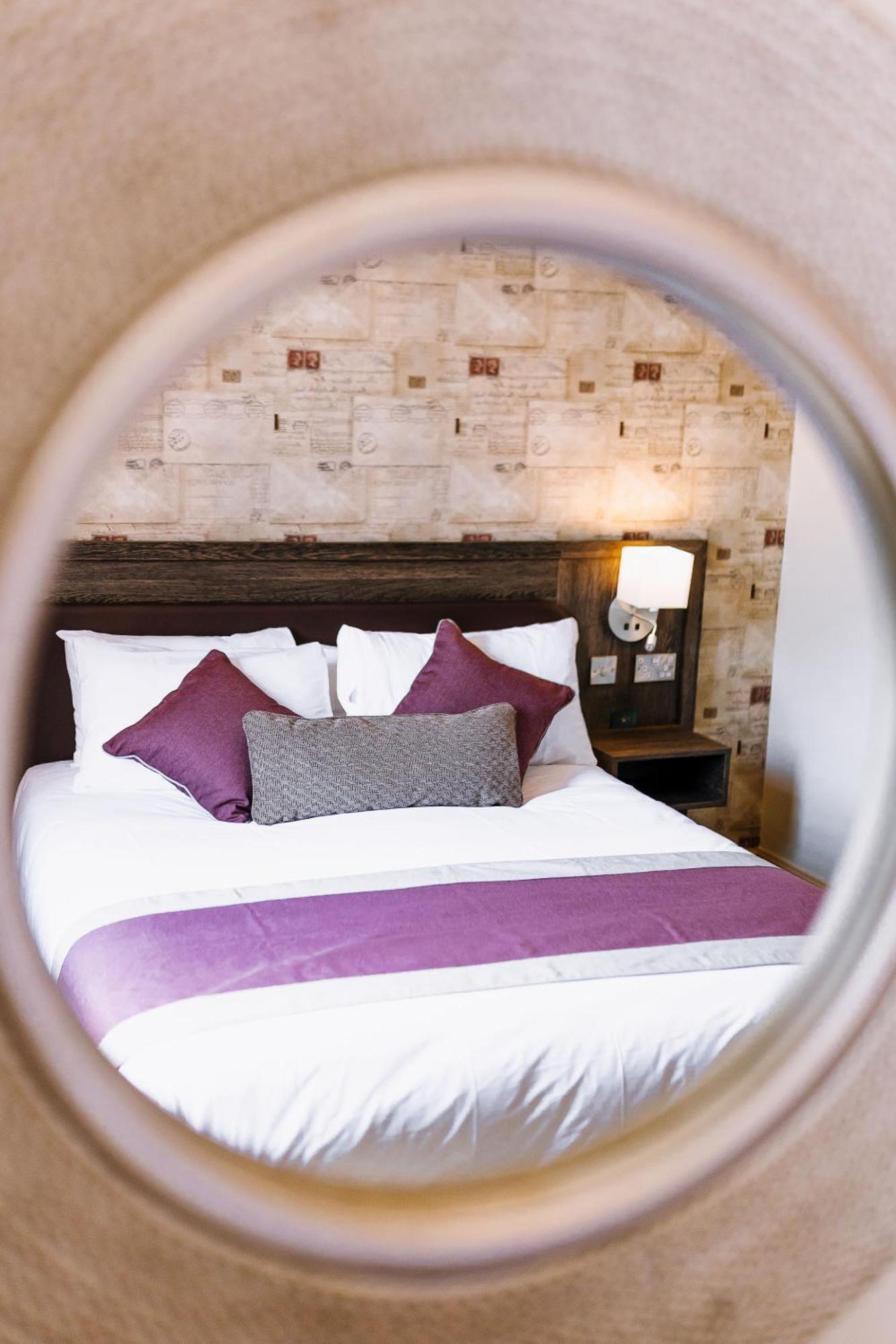 The Bull Hotel ستوني ستراتفورد المظهر الخارجي الصورة